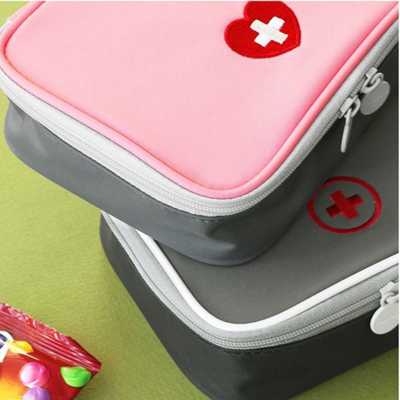 Túi Đựng Dụng Cụ Sơ Cứu Tiện Lợi Khi Đi Du Lịch