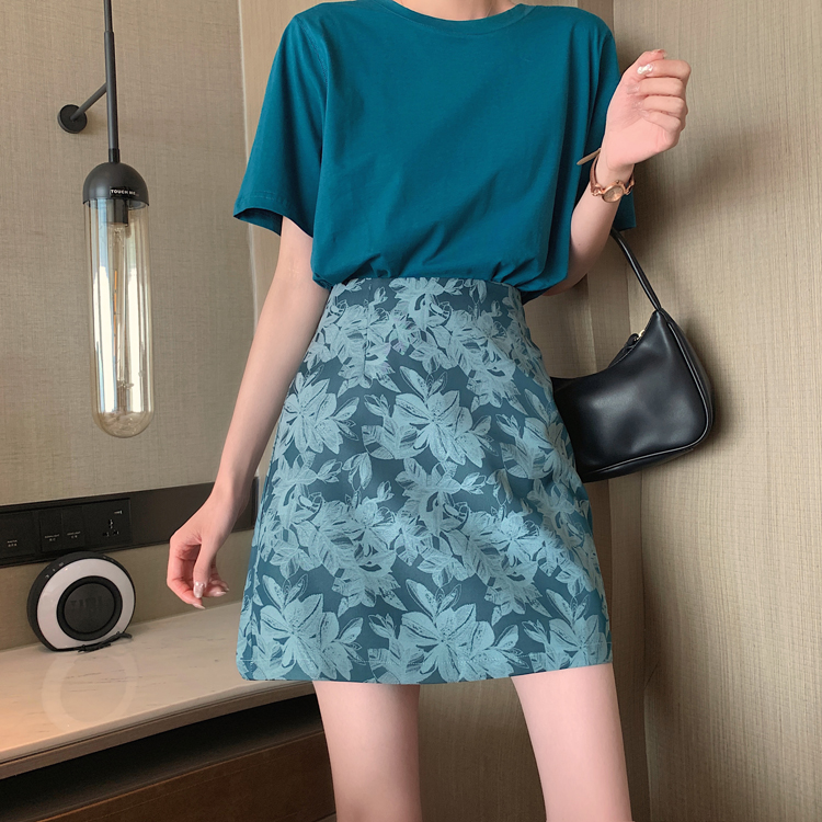 [Mã FADIRECT20 giảm 20K đơn 150K] Chân váy chữ A lưng cao kiểu dáng thời trang cho nữ | BigBuy360 - bigbuy360.vn