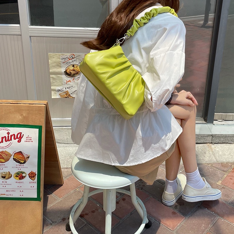 Túi Đeo Vai Hình Đám Mây Xếp Ly Xinh Xắn Dễ Phối Đồ Thời Trang Cho Nữ