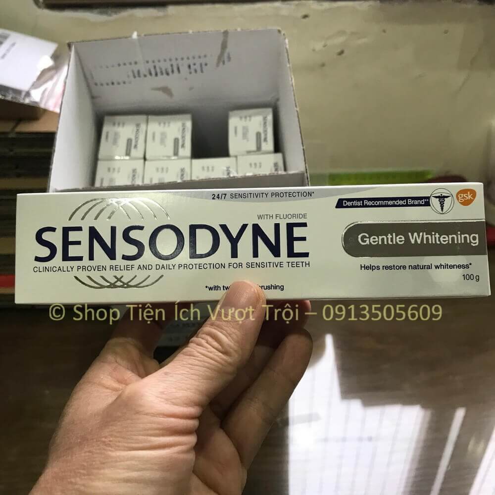 Kem đánh răng Sensodyne Gentle Whitening giúp làm trắng, sạch răng, giảm ê buốt, thơm mát tự nhiên-Tiện Ích Vượt Trội