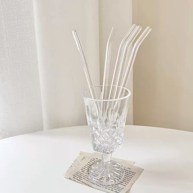 Bộ 4 ống hút thuỷ tinh kèm cọ ống hút - Décor nhà Sò