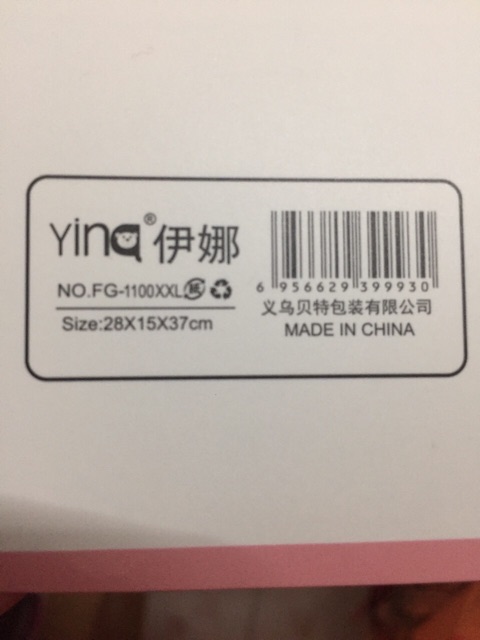 1 lố = 12 túi quà giấy nhiều màu sắc có nắp gập dính hàng đẹp . Size to nhất : 28x15x37cm