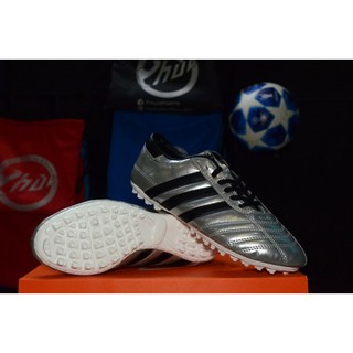 Giày đá bóng ba sọc PHỦI TF BẠC ĐEN cỏ nhân tạo, đinh găm sân cỏ nhân tạo, đã khâu FULL đế, BH 60 ngày