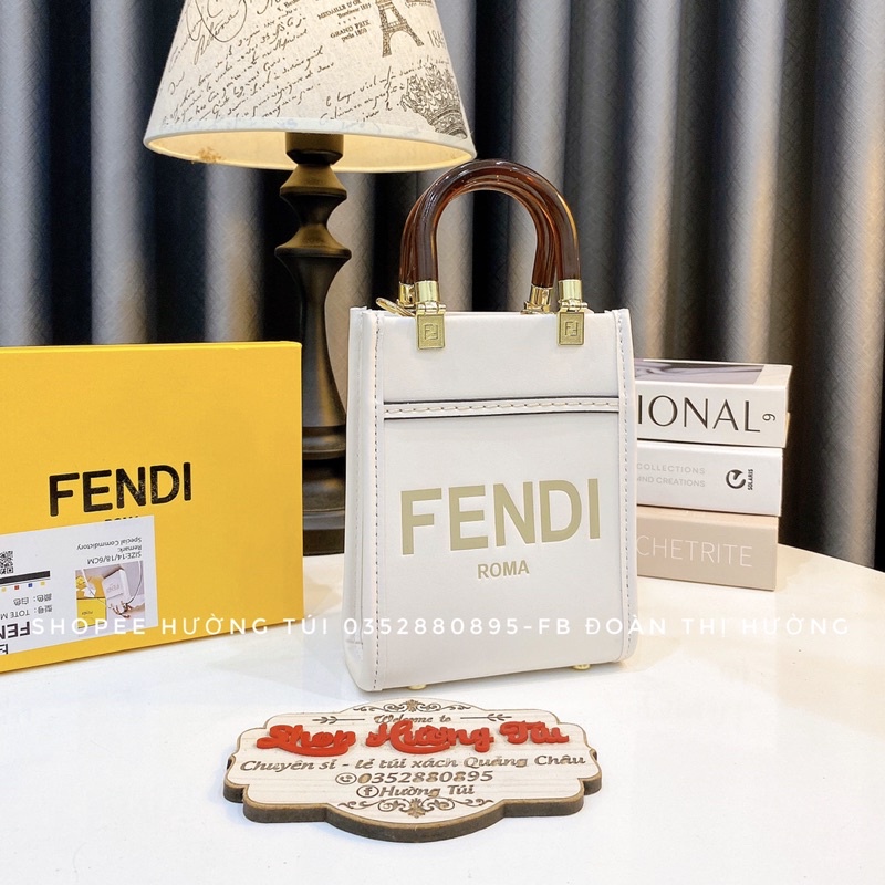 Túi chữ F quai đá size 19 có hộp