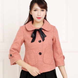 Áo khoác dạ dáng ngắn cực cỳ sang mới mới hit hot nhất của mùa đông năm nay.