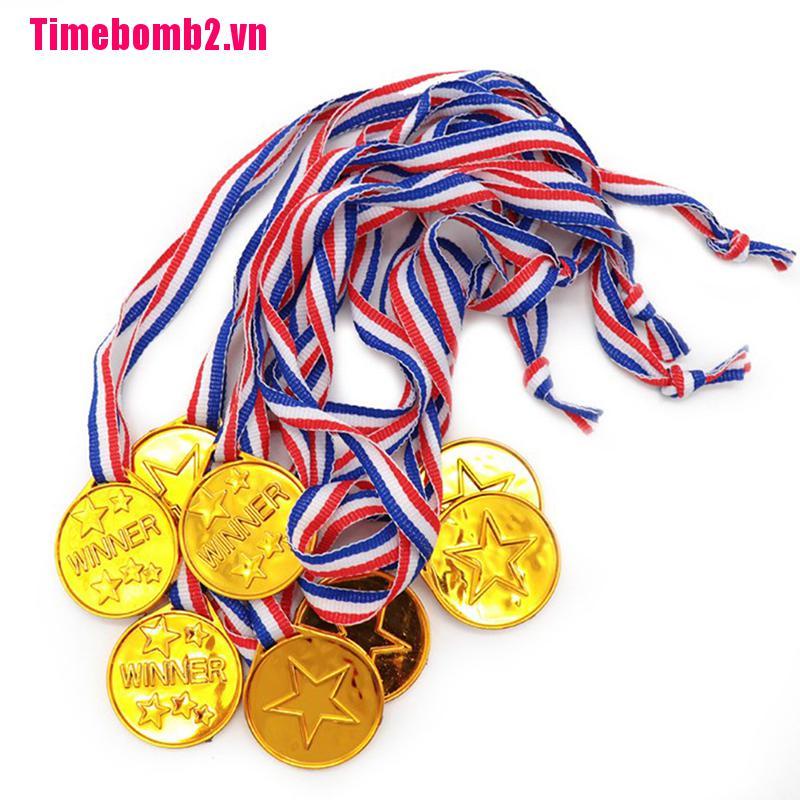 Đồ Chơi Giải Thưởng Thể Thao Bằng Nhựa Màu Vàng Dễ Thương