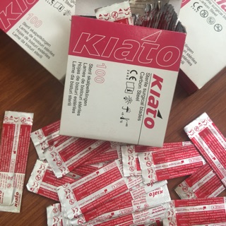 Dao rạch mụn (dao 11) 1 hộp 100c