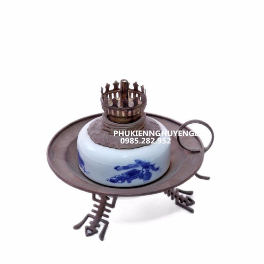 Đèn dầu thờ - Gốm sứ Bát Tràng -dáng đèn đĩa - men lam cổ - cao 20 cm