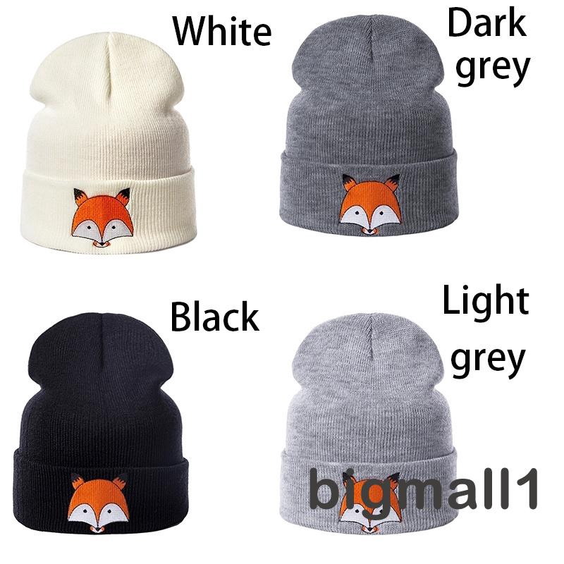 Mũ len beanie đính quả bông xinh xắn cho bé