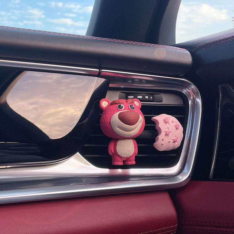 Kẹp Khuếch Tán Tinh Dầu Hình Gấu Dâu Tây Dễ Thương Trang Trí Nội Thất Xe Hơi
