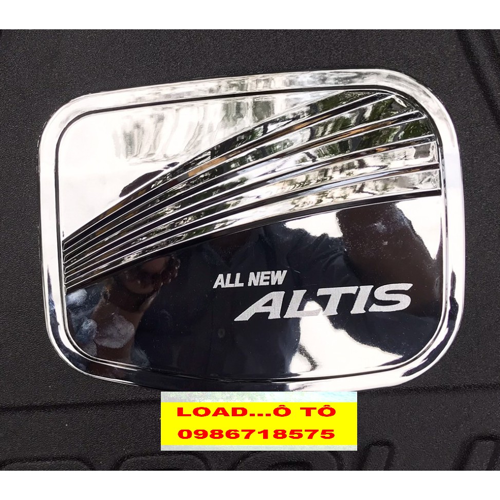 Ốp Nắp Xăng Toyota Altis 2022-2018 Nhựa ABS Mạ Crom Cao Cấp