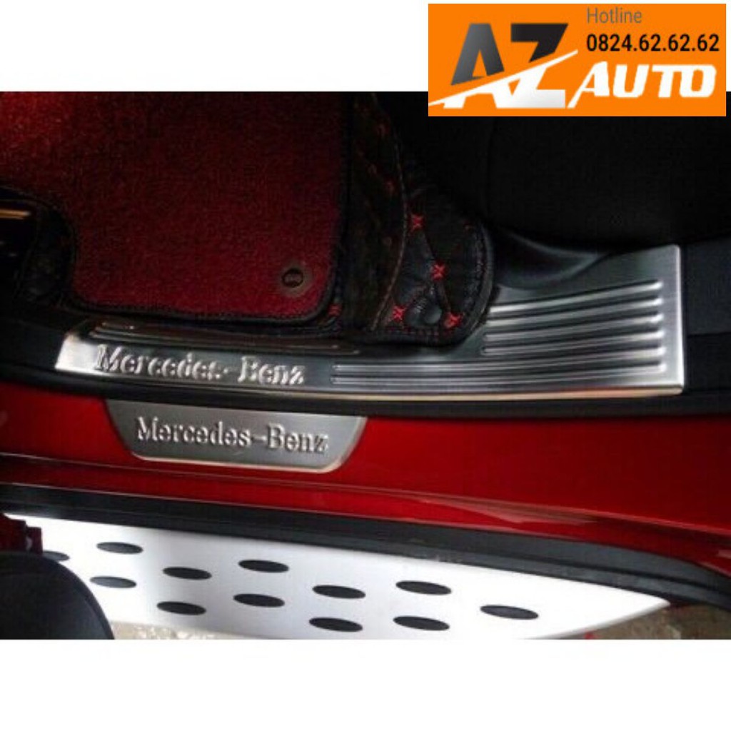 Bộ Ốp bậc, Nẹp bước chân INOX Mercedes GLC200, GLC250, GLC300 - Bên Trong( hàng cao cấp)