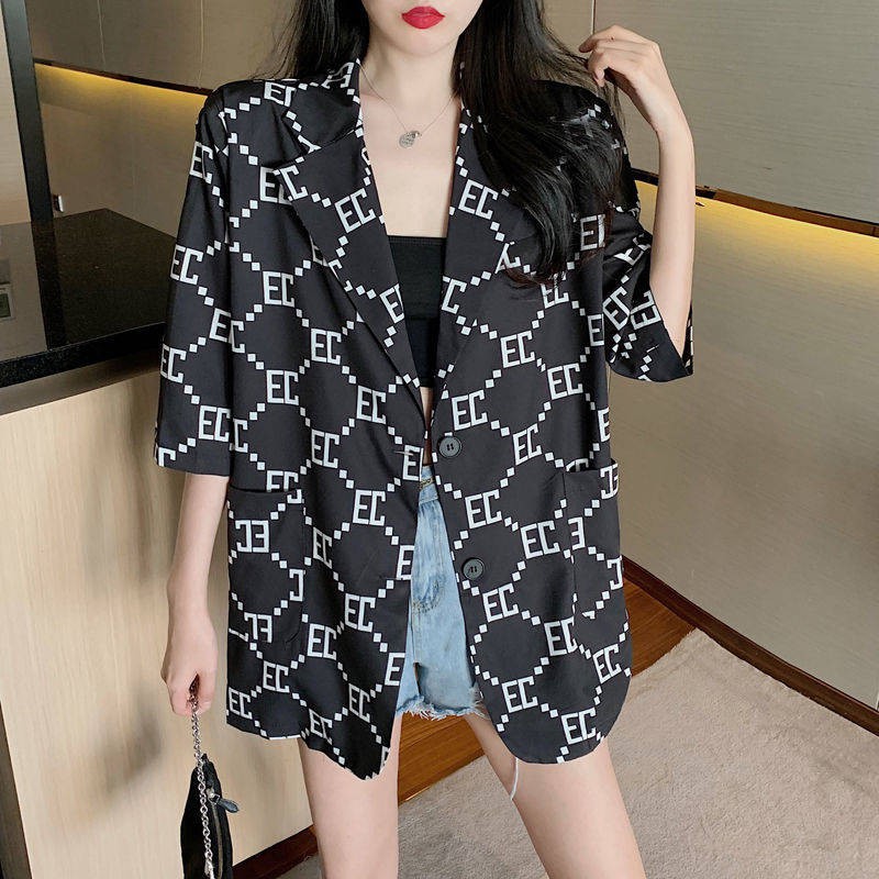 Áo Khoác Blazer Mỏng Tay Lửng Màu Trơn Thời Trang Mùa Hè Hàn Quốc Cho Nữ
