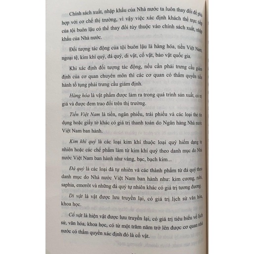 Sách -Bình luận Bộ Luật Hình Sự năm 2015 – Phần các tội phạm, chương XVIII-mục 1
