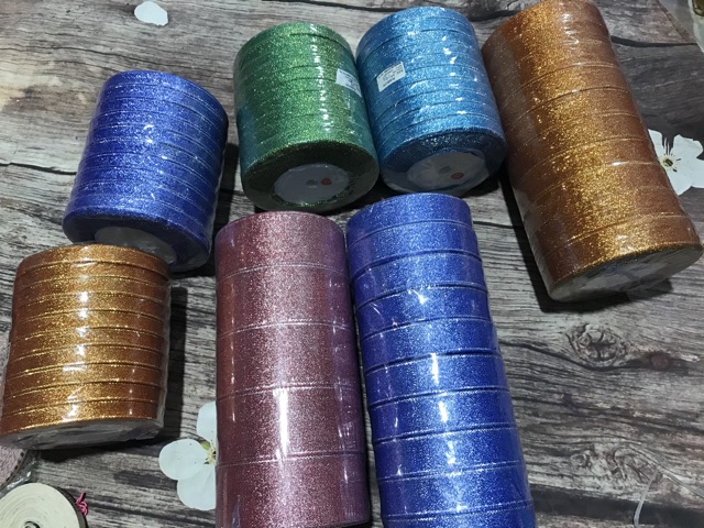 Cuộn ruy băng kim tuyến màu dài 22m