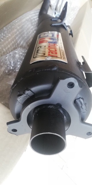 Pô UMA mẫu exciter 150 móc và êm Full cổ