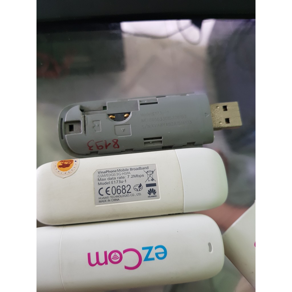 Usb DCOM cũ 173EU sử dụng đa mạng. Tốc độ 7.2mbs | BigBuy360 - bigbuy360.vn