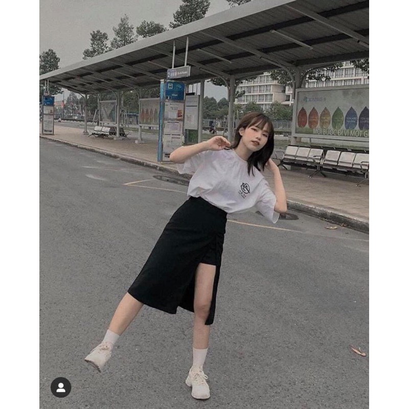 Chân váy xẻ lưng thun kèm quần | BigBuy360 - bigbuy360.vn