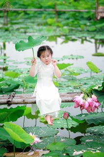 Áo dài cho bé từ 5-12 tuổi