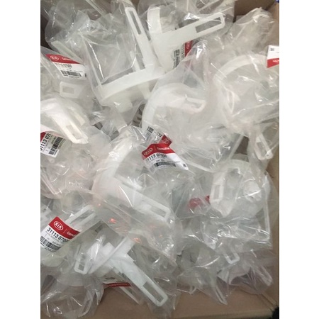 Nắp cụm bơm xăng Kia Morning  3111307000