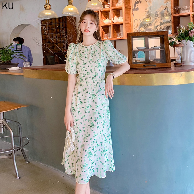 Đầm Dài Qua Gối Dáng Chữ A Tay Phồng Màu Xanh Lá In Họa Tiết Hoa Nhí Xinh Xắn Thời Trang Cho Nữ
