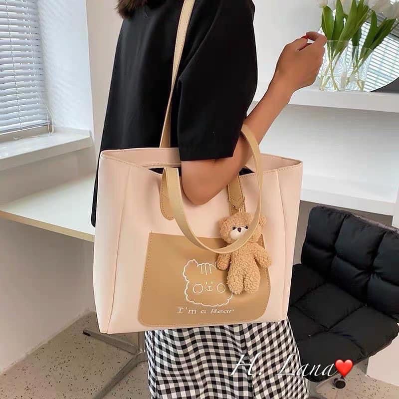 TÚI ĐEO VAI DA MỀM KÈM GẤU BÔNG XINH XỈU
