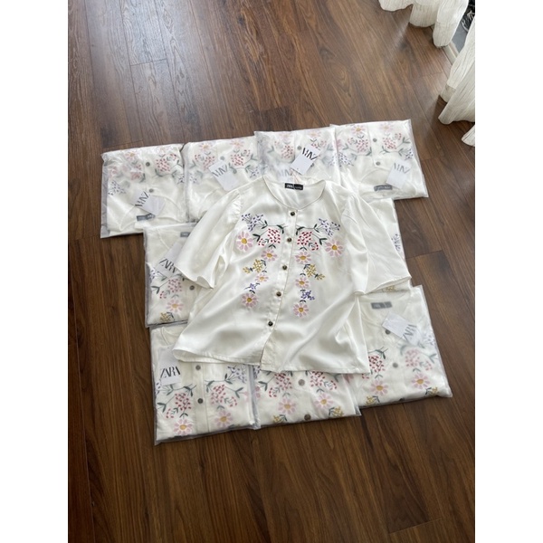 ✅Freeship✅Áo thêu hoa, chất vải linen ít nhăn.Hình cận vải shop chụp thật