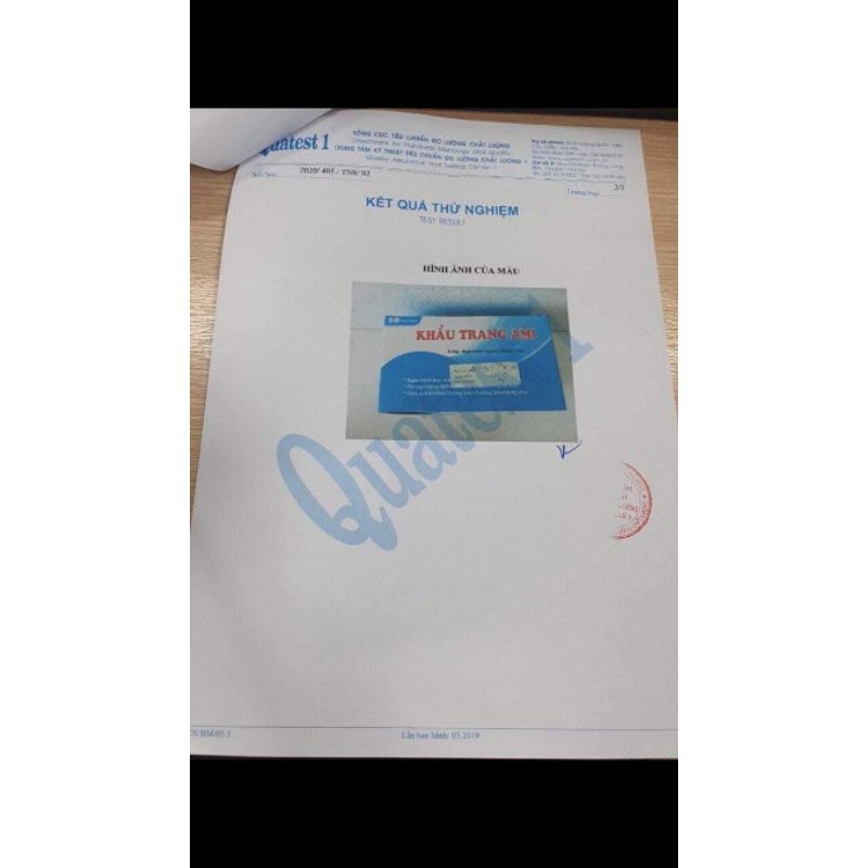 (Giảm giá) Hộp khẩu trang màu đen 4 lớp siêu hiếm | BigBuy360 - bigbuy360.vn