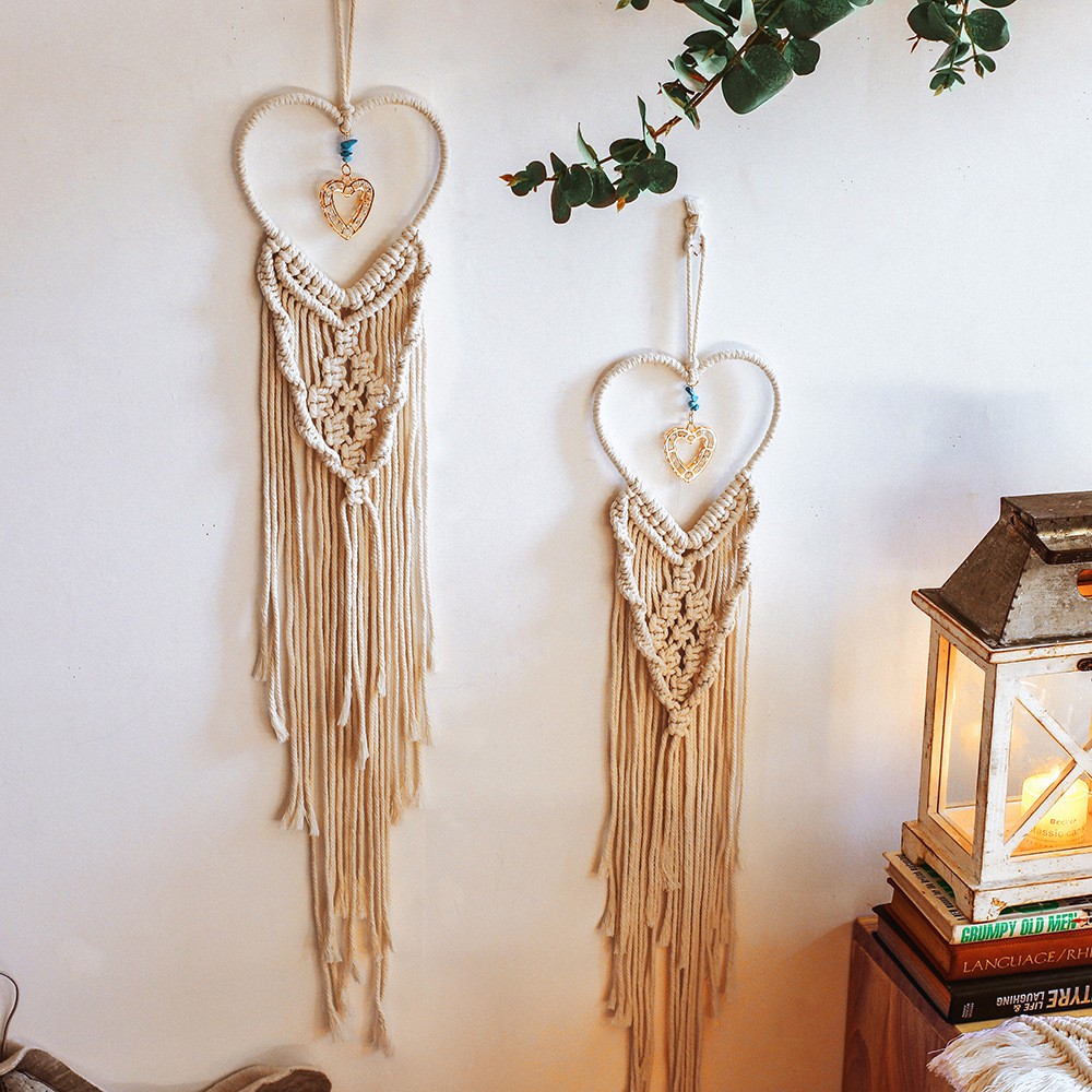 Dreamcatcher/ Thảm treo tường dệt thủ công bằng sợi bông trang trí nhà , quán cafe - hình trái tim