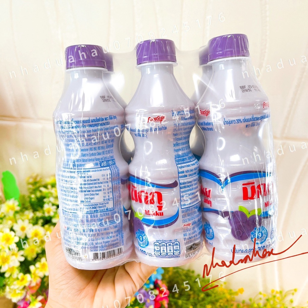 Một lốc gồm 6 chai sữa chua uống vị trái cây việt quất/ đào/ dưa lưới/ truyền thống Mikku Thái Lan chai 300ml