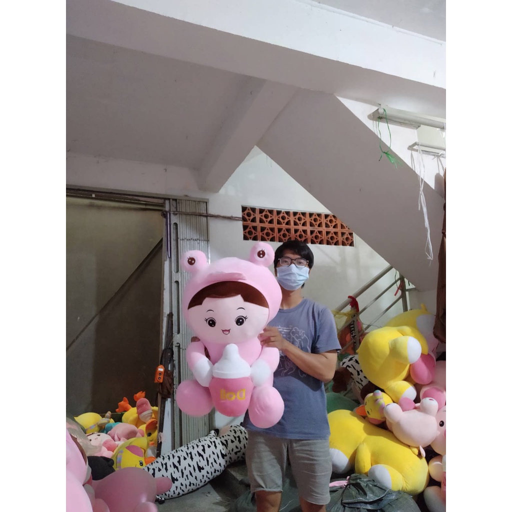 Gấu bông búp bê baby cosplay khủng long ôm bình sữa