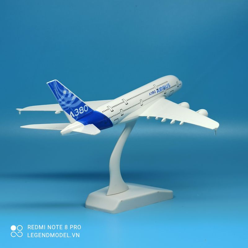 Mô hình máy bay Airbus A380 20cm