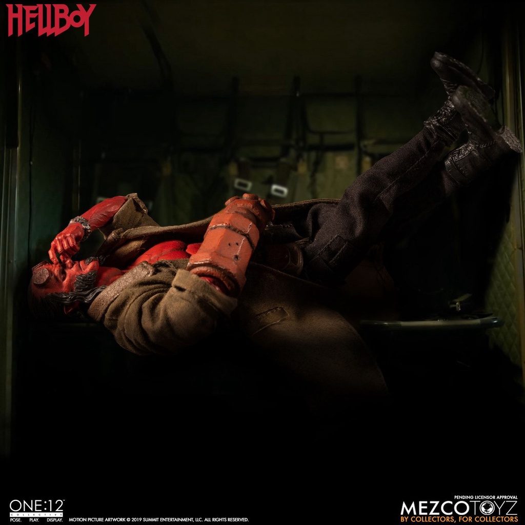 Mô hình chính hãng Mezco: Hellboy