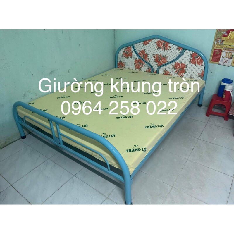 Giường sắt khung tròn ngang 1m6 dài 2m sài gòn