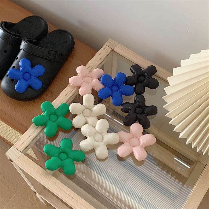 Khóa Hình Hoa Dùng Trang Trí Giày DIY Thời Trang