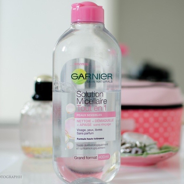 Tẩy trang Garnier Solution Micellaire Tout-en-1 400ml (da nhạy cảm)
