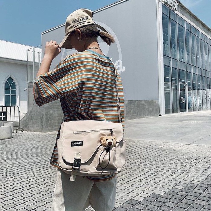 Túi đeo chéo nắp bầu Fashion ulzzang size to (vừa a4)
