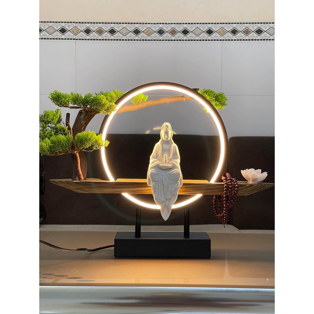 Tượng Phật Bà Quan Âm có vòng đèn LED sáng T12 | BigBuy360 - bigbuy360.vn