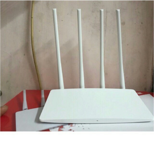 Bộ kích wifi 4 anten Mercury MW325R ( 4 râu dài thu phát có cổng lan).