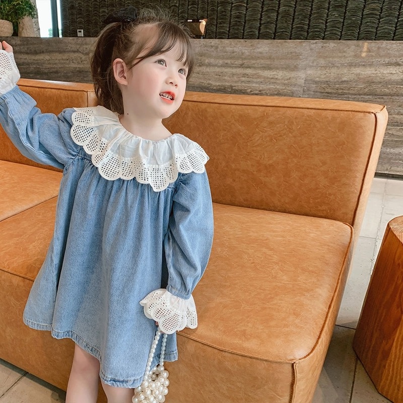 Đầm Denim Cổ Búp Bê Ngọt Ngào Và Thời Trang Mùa Xuân Mới Cho Bé Gái