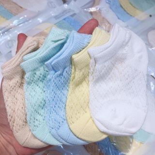 Tất lưới cho bé yêu