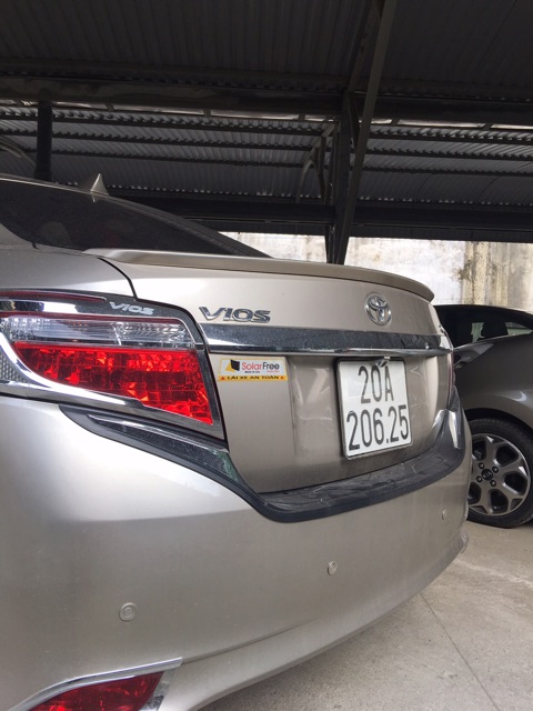 Đuôi gió vios 2014-2018 hàng mộc chưa sơn