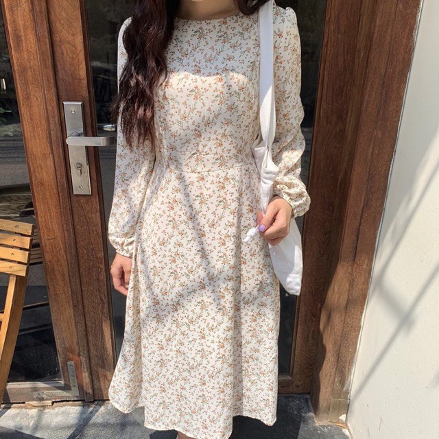 ĐẦM VINTAGE DÀI TAY HOA CỎ CỔ TRÒN,CHÂN VÁY ULZZANG TRẮNG DÁNG NGAN 2 DAY BUỘC EO KIỂU VINTAGE (video ảnh thật) | BigBuy360 - bigbuy360.vn
