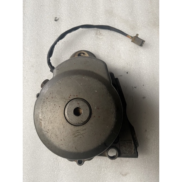 Quận điện và lốc bên điện xe máy Suzuki vi va 110cm của Thái