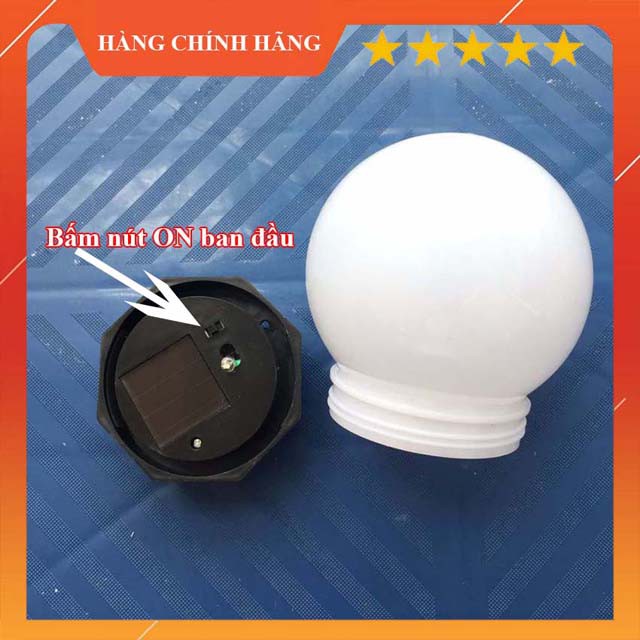 Bộ Đèn năng lượng mặt trời có ánh sáng trắng dùng để trang trí sân vườn  hình tròn loại cắm đất 0405