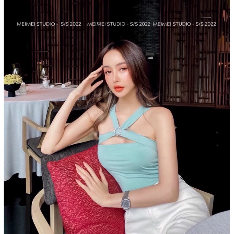 Áo quây cổ yếm kèm tag