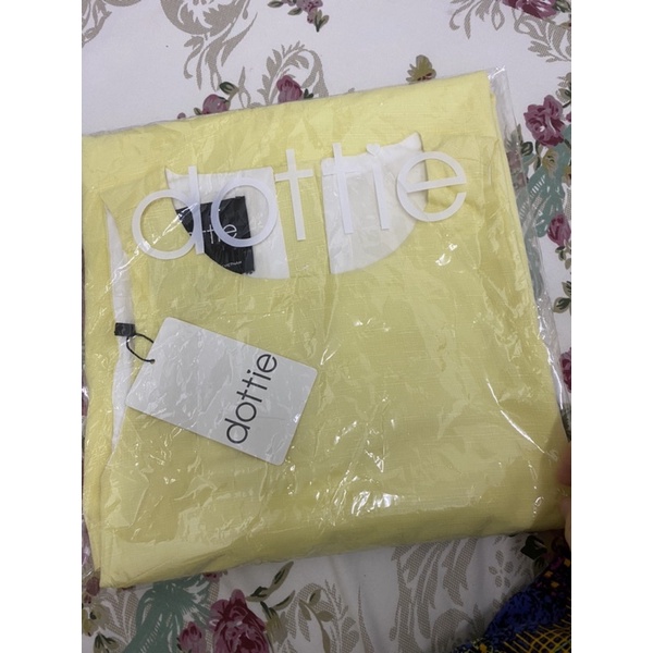 Đầm vàng linen | Dottie | Size S