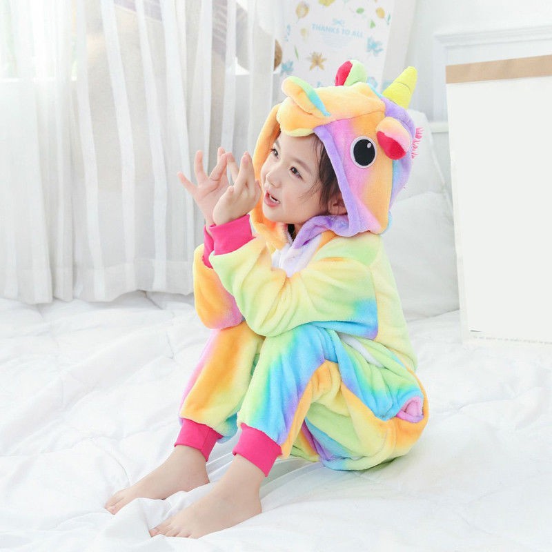 Bộ Quần Áo Ngủ Hình Kì Lân Màu Cầu Vồng Cho Bé
