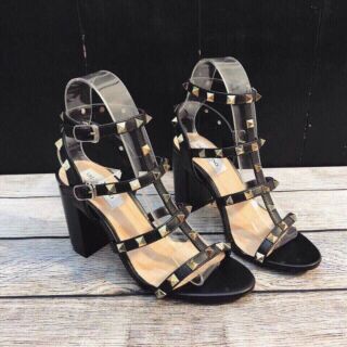 Cao gót valentino