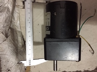 Motor giảm tốc 25w điện 220v